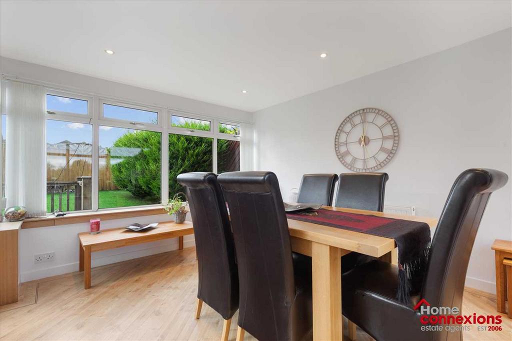 Dining Room (1)