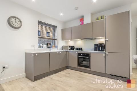 2 bedroom ground floor flat for sale, Markwick Avenue, Cheshunt, Hertfordshire, EN8 9FP