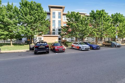 1 bedroom apartment for sale, Langhorn Drive, Challenge Court Langhorn Drive, TW2