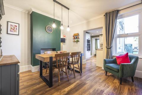 undefined, Stratford Street, Tunbridge Wells (large garden)