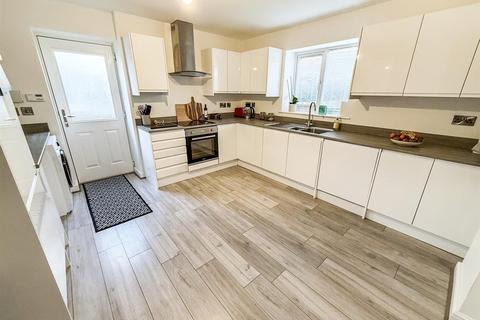 undefined, Cysgod Y Gyrn, Llansilin, Oswestry
