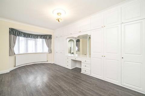 5 bedroom semi-detached house for sale, Vyner Road, London W3