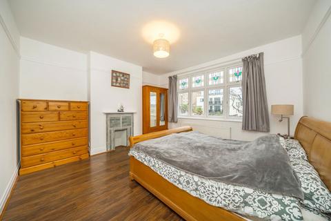 undefined, Brockley Park, London SE23