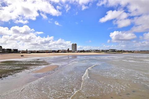 1 bedroom flat for sale, Northdown Road, Margate CT9