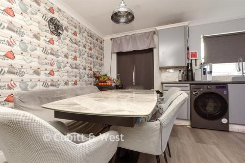 Wyndhurst Close, South Croydon, Surrey