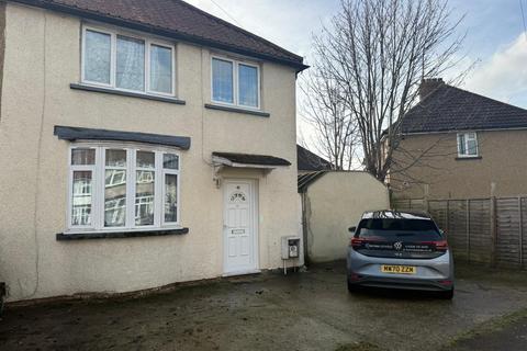 undefined, Vernon Road, Feltham TW13