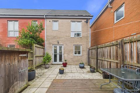 undefined, September Courtyard, The Staiths, Gateshead, NE8
