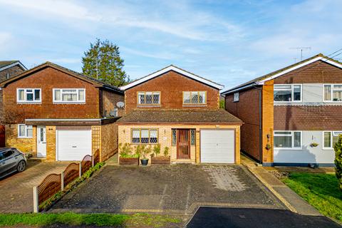 4 bedroom detached house for sale, Alexandra Road, Rochford, SS4