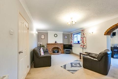 4 bedroom detached house for sale, Alexandra Road, Rochford, SS4