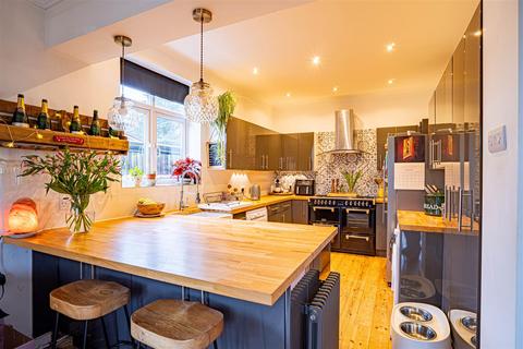 5 bedroom semi-detached house for sale, The Ridge, Hastings