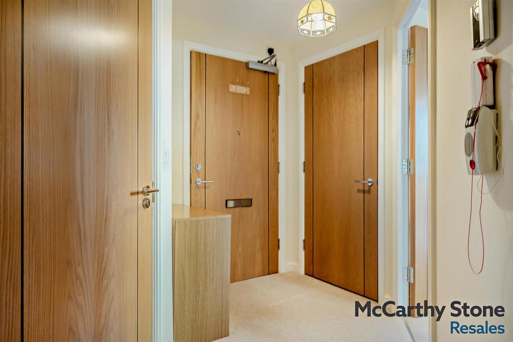 8676530-interior11-800.jpg