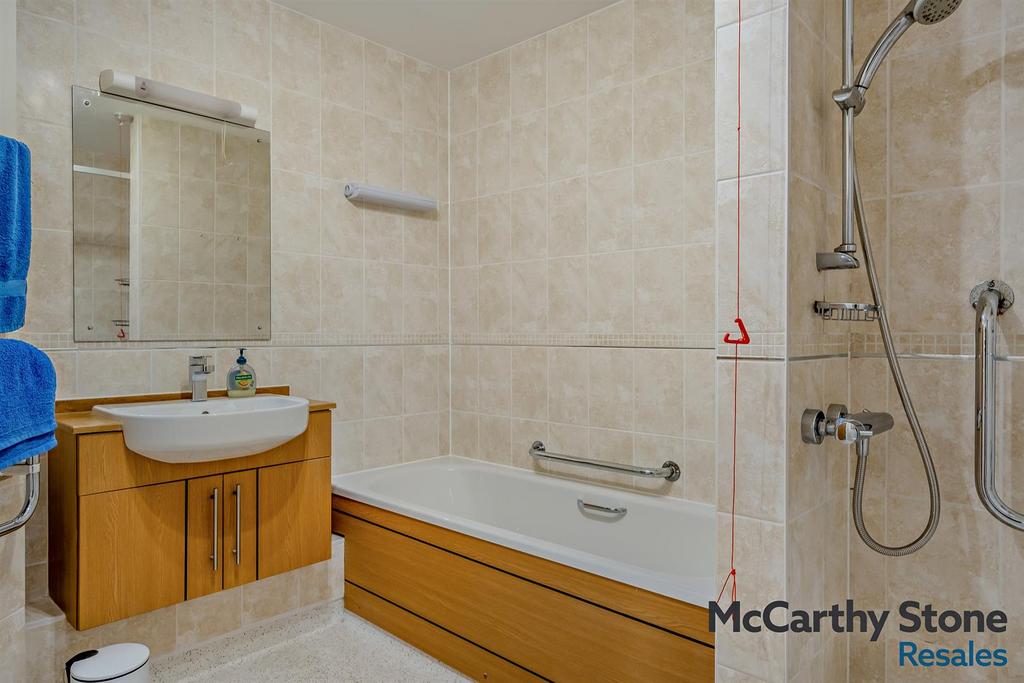8676530-interior18-800.jpg
