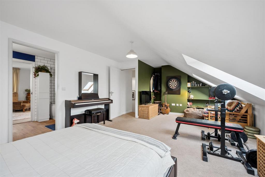 Bedroom Four to en-suite and landing.jpg