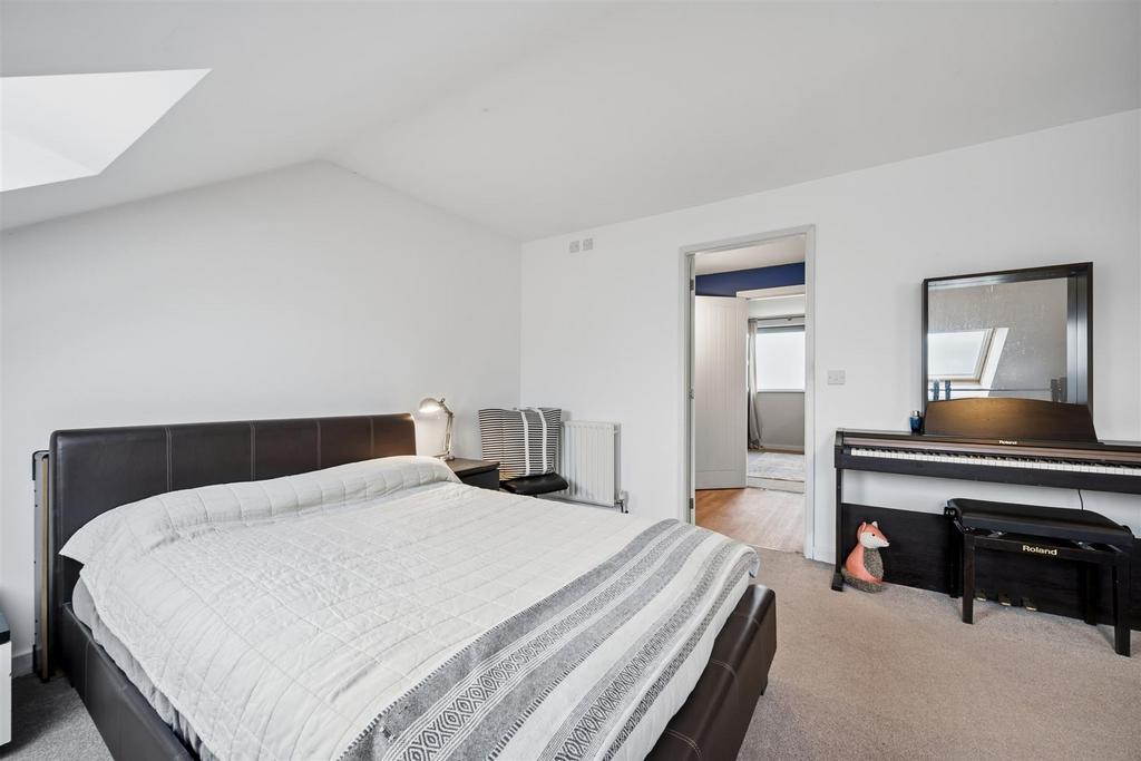 Bedroom Four to en-suite.jpg