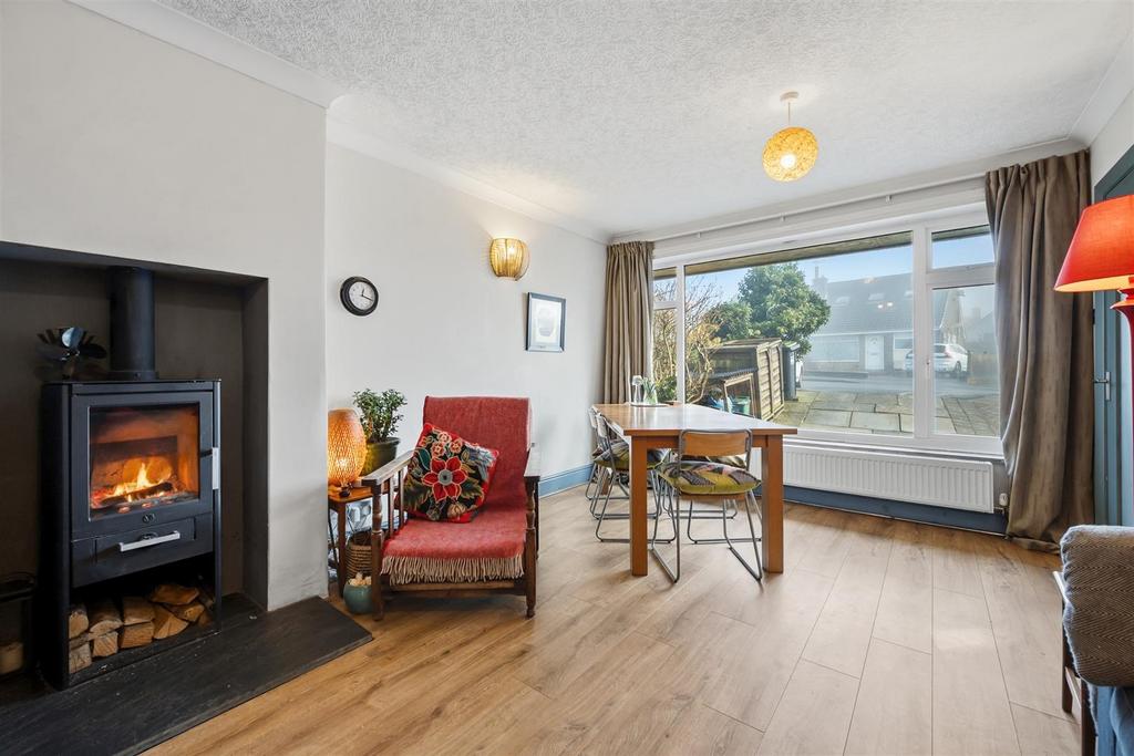Fireplace and dining area.jpg