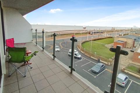 undefined, New South Promenade, Lancashire FY4
