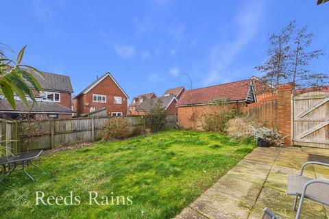 3 bedroom detached house for sale, Berkshire Close, Chorley PR7