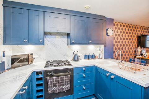 2 bedroom apartment for sale, Charlotte Close, West Yorkshire HX1