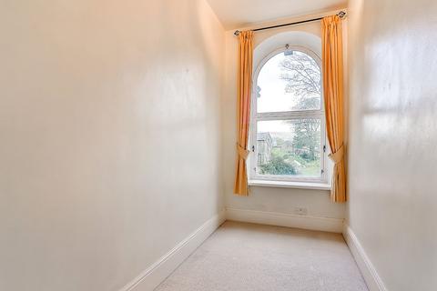 undefined, Flat 8, Halifax HX2