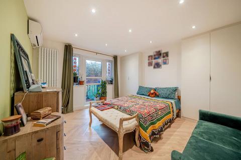 undefined, Barons Court, Star Road, Barons Court, London, W14