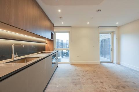 Studio to rent, 2 Maple Mews, Bow E3