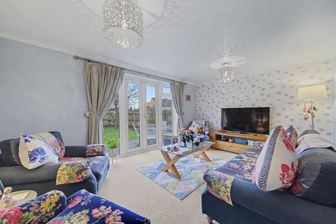 4 bedroom detached house for sale, Gunver Lane, Milton Keynes MK4