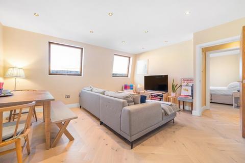 2 bedroom flat for sale, Coldharbour Lane, SW9