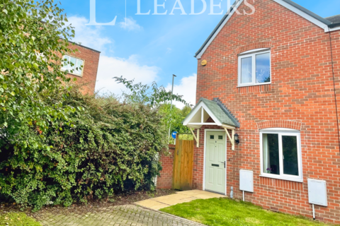2 bedroom house to rent, Scholars Walk, DY8