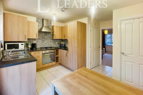 2 bedroom house to rent, Scholars Walk, DY8
