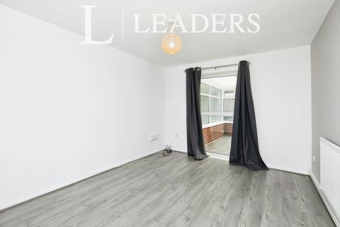 3 bedroom terraced house to rent, Airedale Walk, Alvaston, DE24