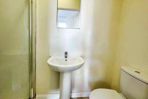 1 bedroom semi-detached house to rent, Westmorland Street, South Yorkshire DN4