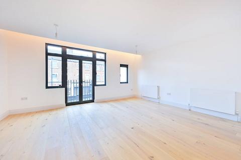 undefined, Northfield Avenue, Northfields, West Ealing, W13