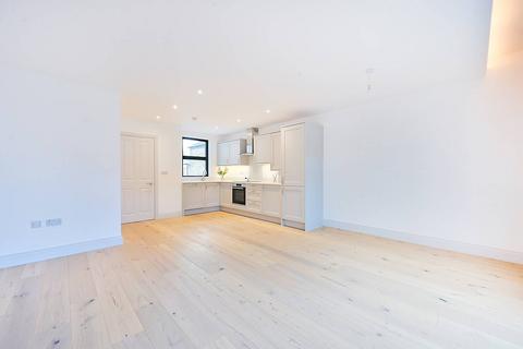 undefined, Northfield Avenue, Northfields, West Ealing, W13