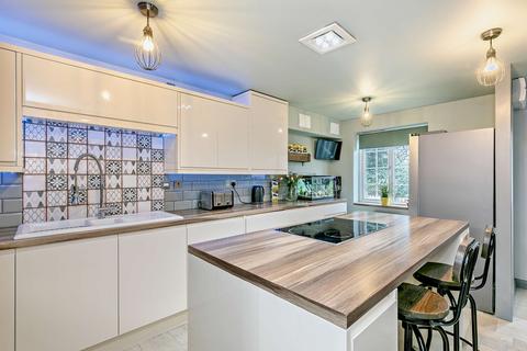 3 bedroom end of terrace house for sale, , Spittal Hardwick Lane, Castleford, Wakefield, WF10 3HX, wakefield