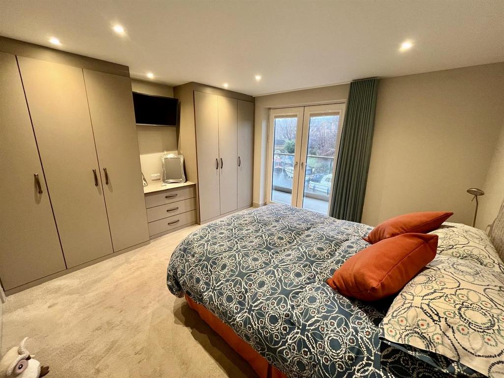 Bramleys Estate Agents - Wheatley House - Mirfield