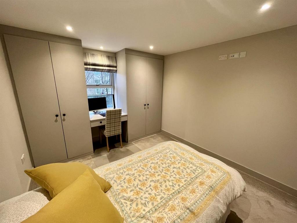 Bramleys Estate Agents - Wheatley House - Mirfield