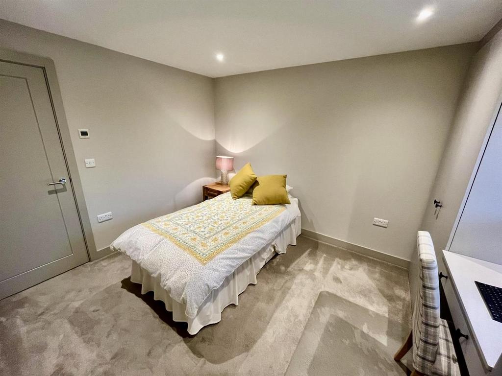 Bramleys Estate Agents - Wheatley House - Mirfield