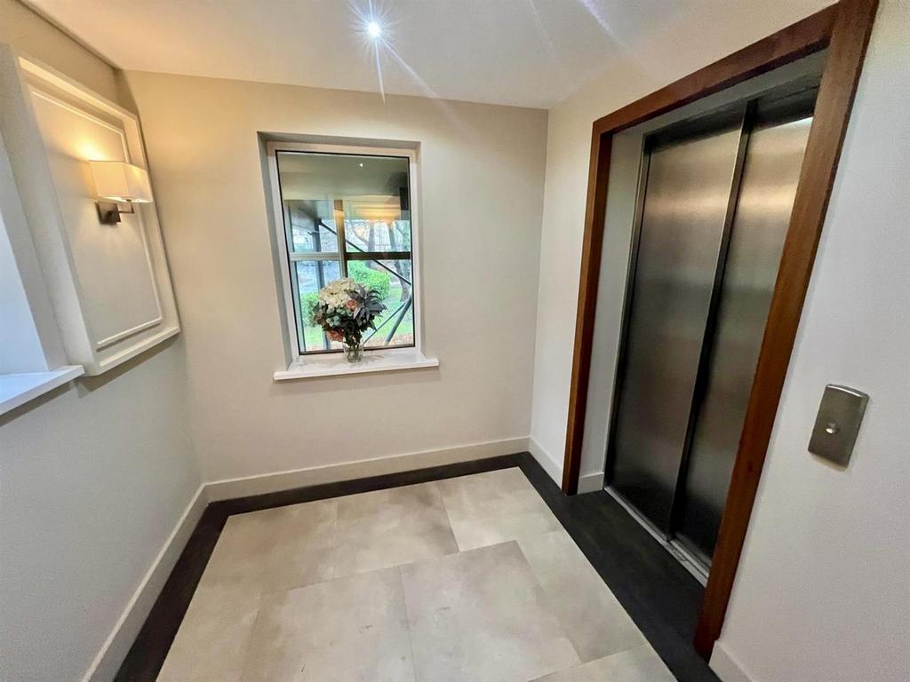 Bramleys Estate Agents - Wheatley House - Mirfield