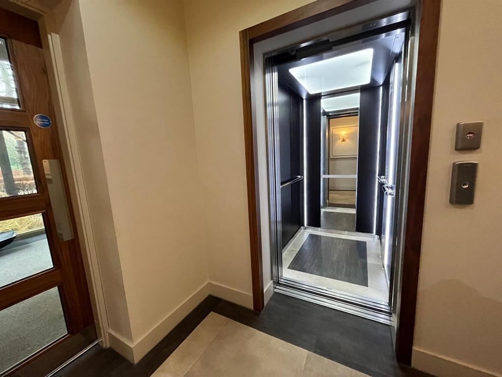 Bramleys Estate Agents - Wheatley House - Mirfield