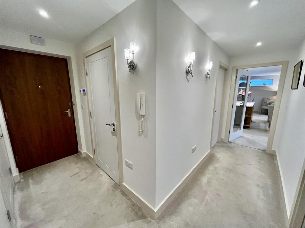 Bramleys Estate Agents - Wheatley House - Mirfield