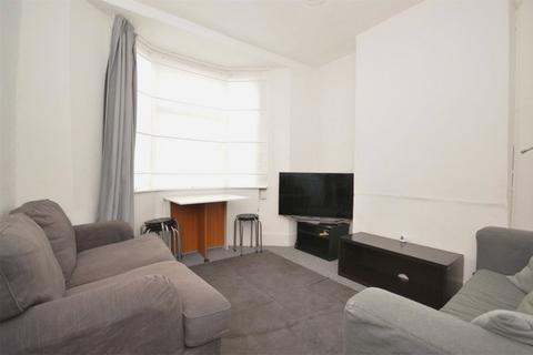 1 bedroom terraced house to rent, St. Martins Place, East Sussex BN2
