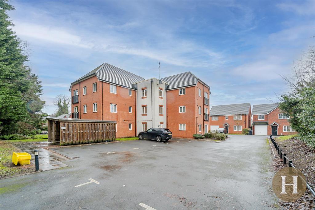 Hadleigh Estate Agents-20.jpg