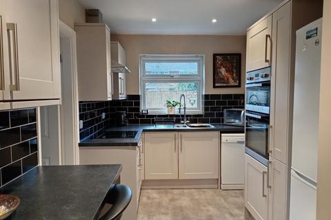 3 bedroom detached house for sale, Edgecombe Drive, Darlington
