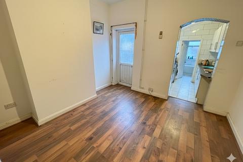 2 bedroom terraced house for sale, Highbury Road, Luton, Bedfordshire, LU3 1AE