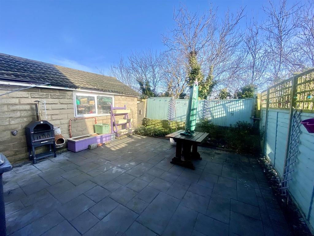 Bramleys Estate Agents - Farrar Drive - Mirfield (