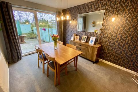 undefined, Farrar Drive, Mirfield