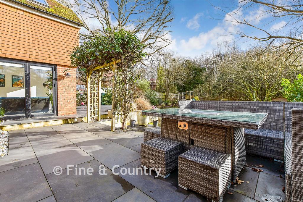 Patio / Decking