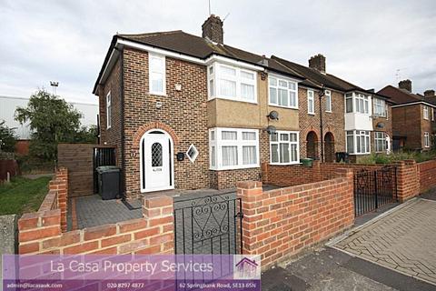 undefined, South Park Crescent, London, SE6