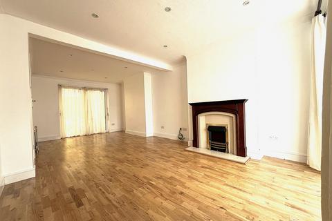 undefined, South Park Crescent, London, SE6