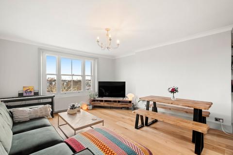 2 bedroom flat to rent, Sutherland Avenue, London